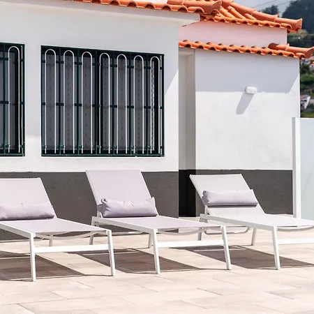 Сasa de vacaciones Atouguia House - Traditional House