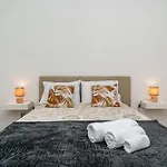 Atouguia House - Traditional House Calheta (Madeira)