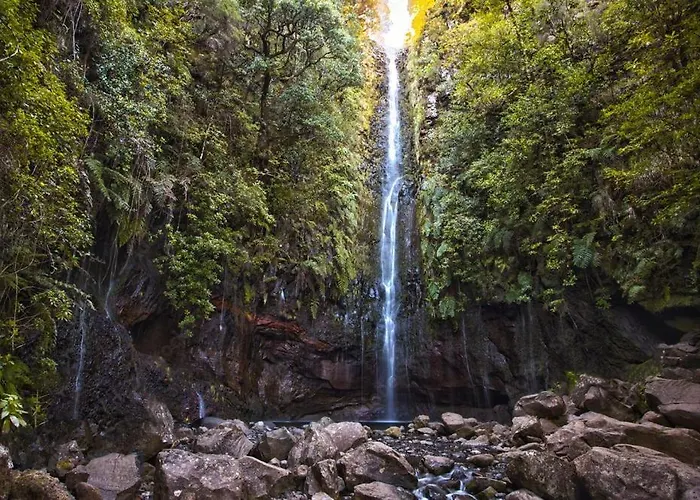 Feriehus Atouguia House - Traditional House