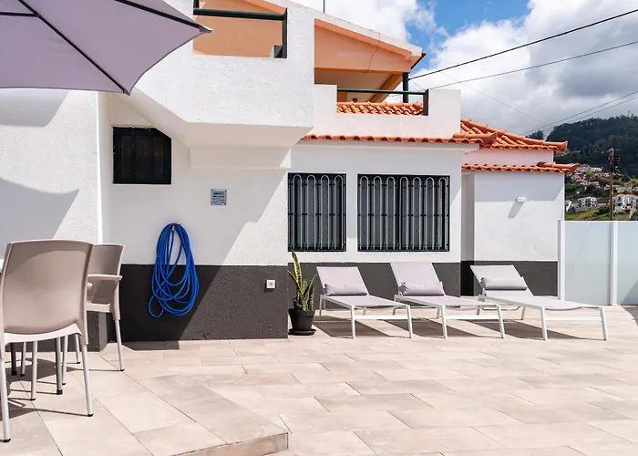 Atouguia House - Traditional House * Calheta (Madeira)