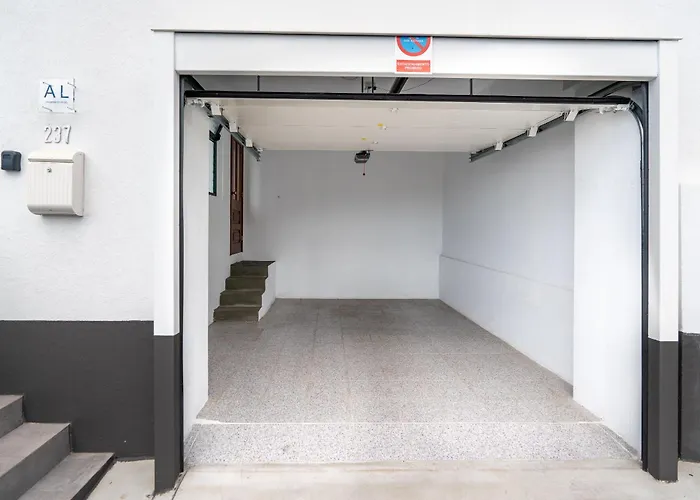 Atouguia House - Traditional House