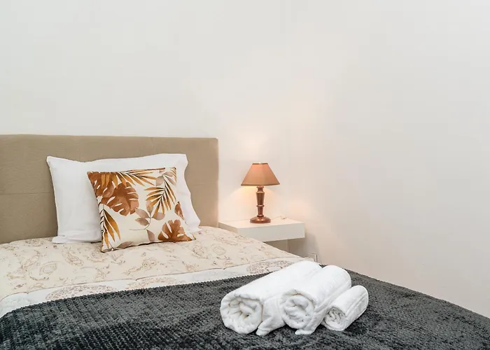 Atouguia House - Traditional House Casa vacanze